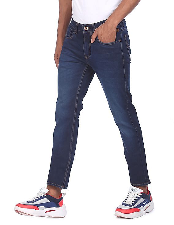 tapered fit mid rise jeans