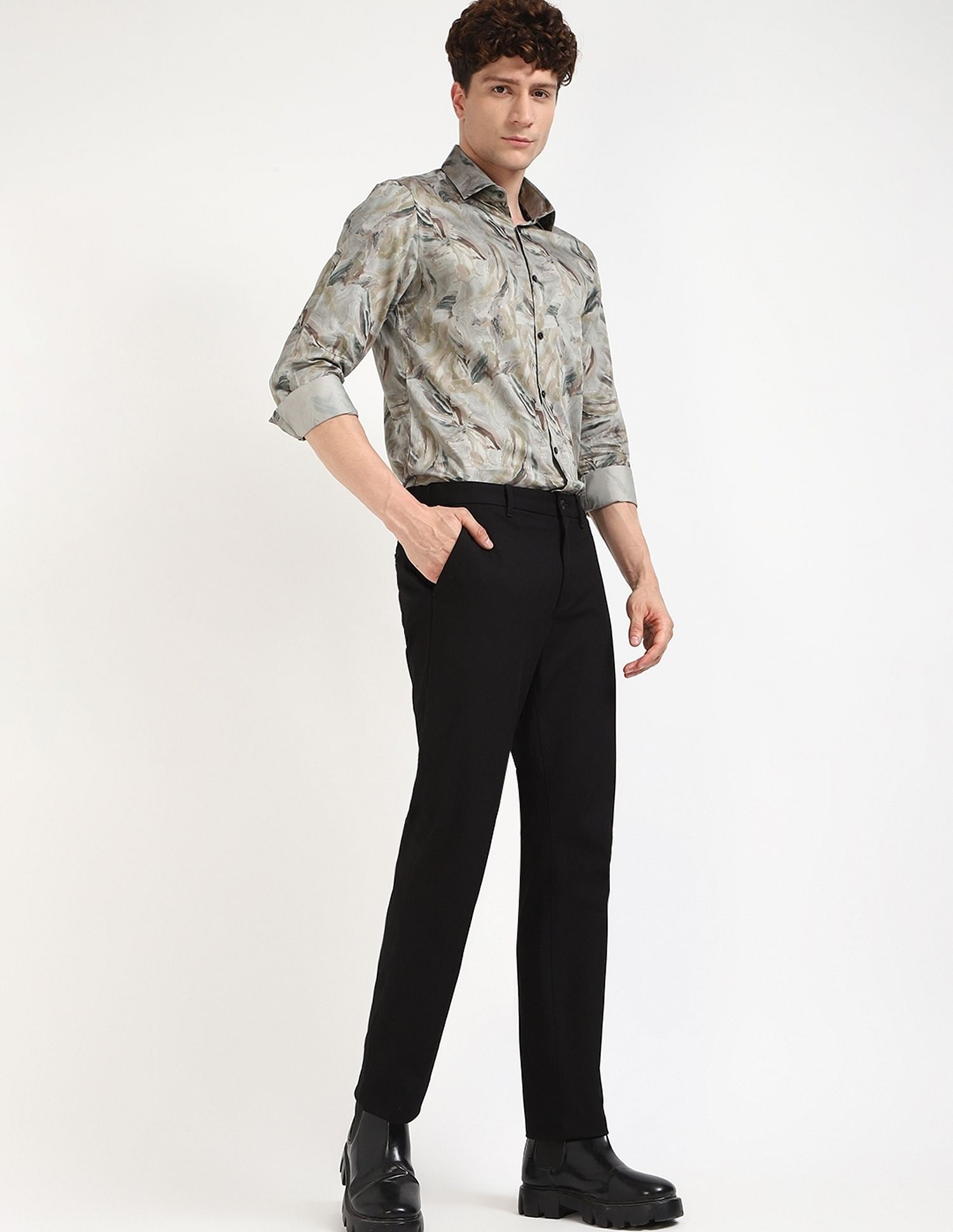 Calvin Klein Jeans Printed Slim-Fit Poplin Woven Shirt
