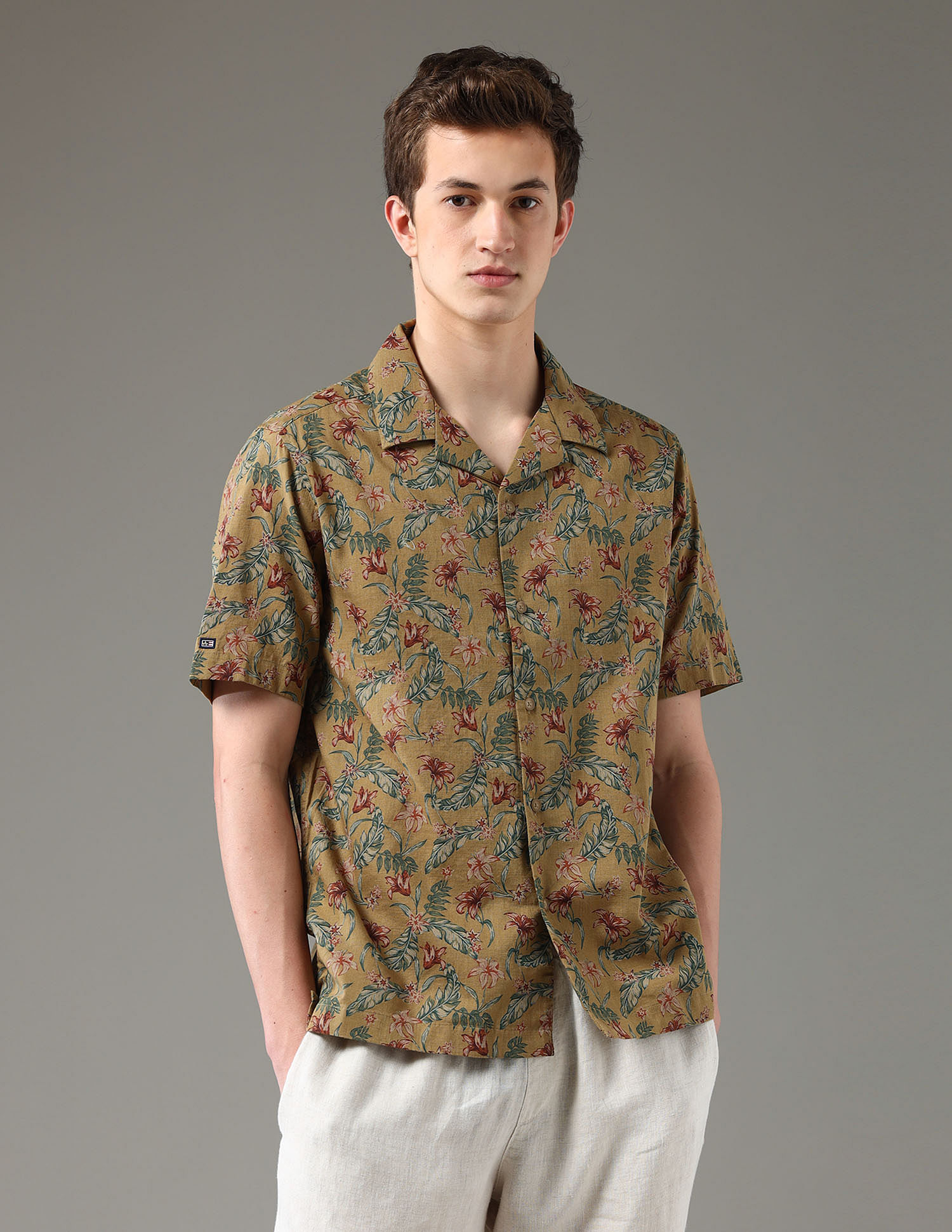Arrow Sport Floral Pattern Regular Fit Shirt