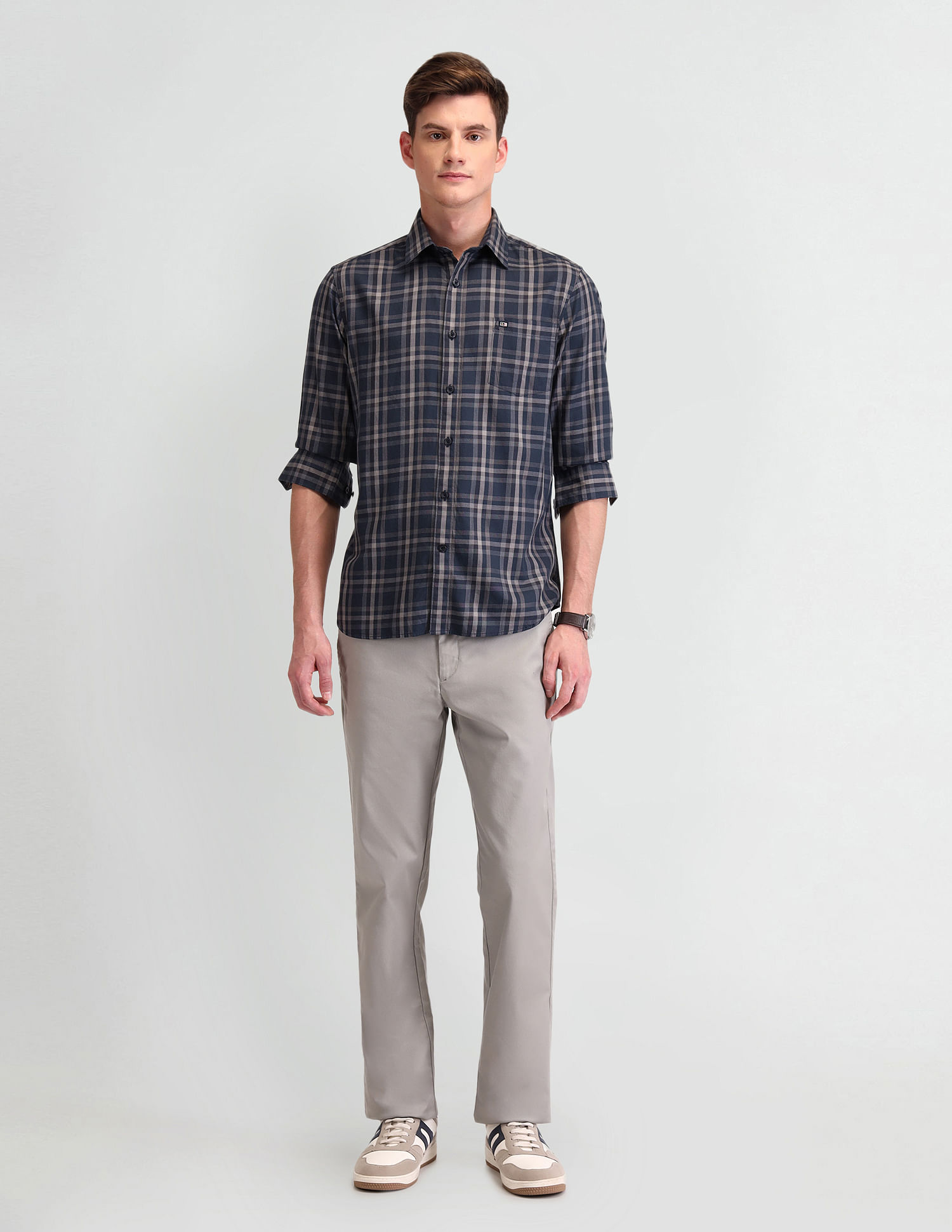 Arrow Sport Tailored Fit Cotton Shirt
