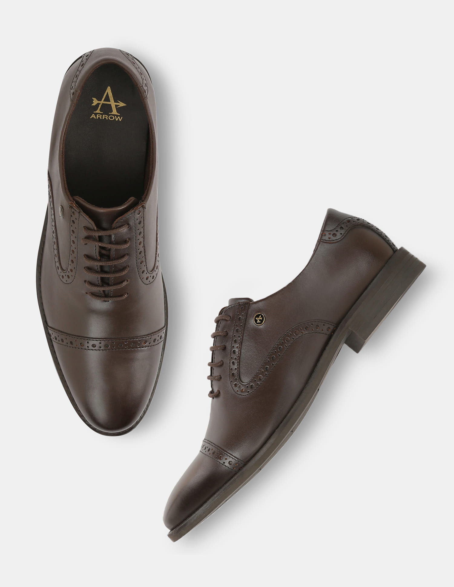Buy Arrow Men Dagger Textured Formal Shoes - NNNOW.com