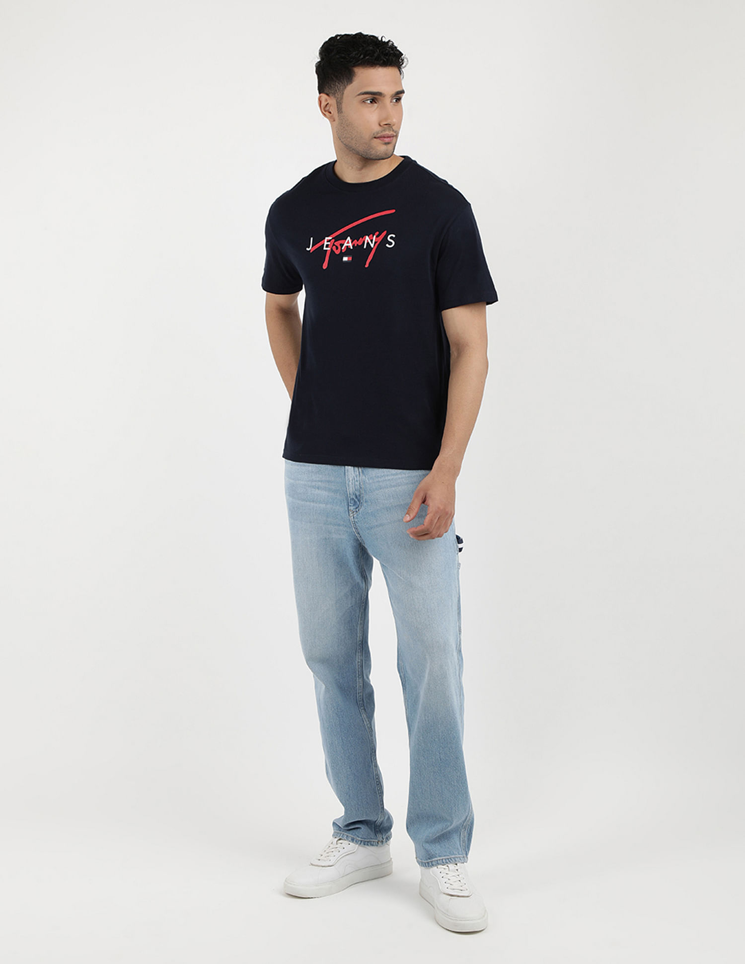 Tommy Hilfiger Graphic Signature Print Twist T-Shirt