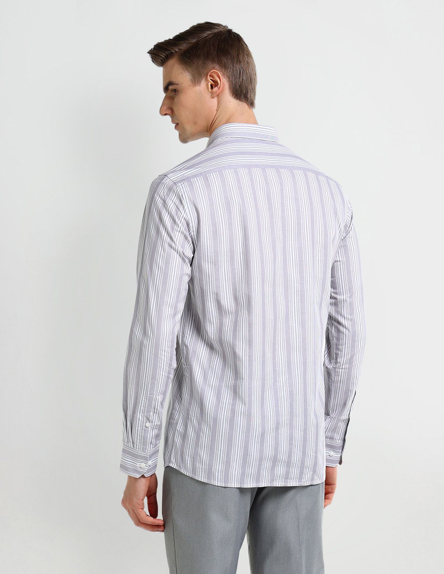 Arrow Manhattan Slim Fit Cotton Shirt