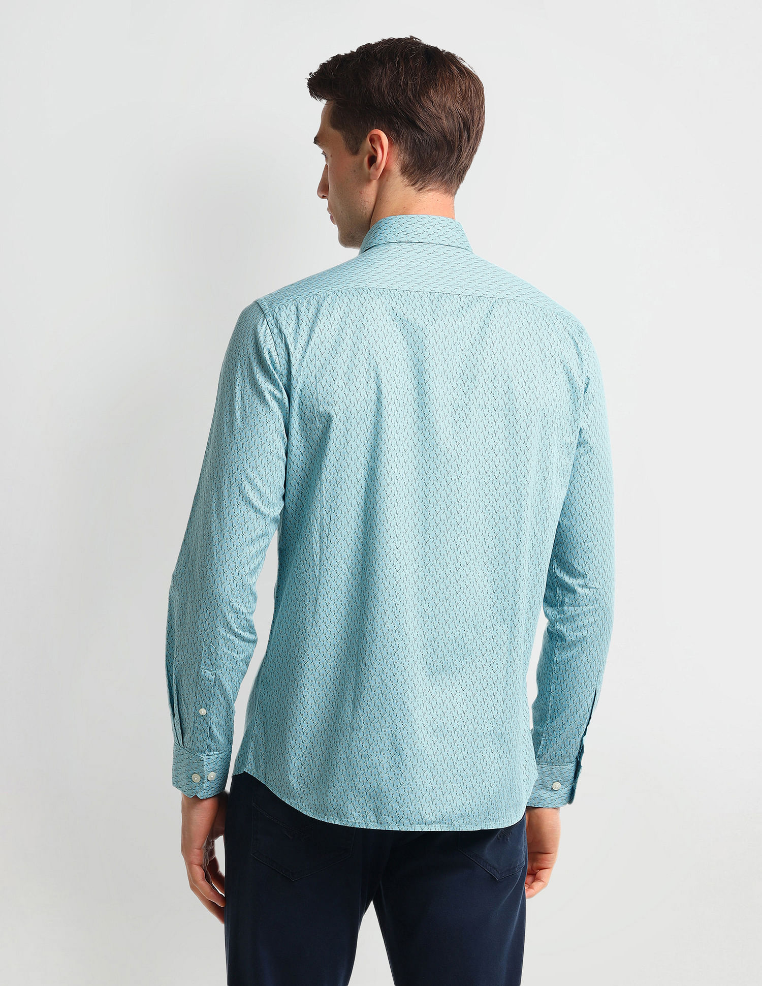 Arrow Sport Manhattan Slim Fit Cotton Shirt