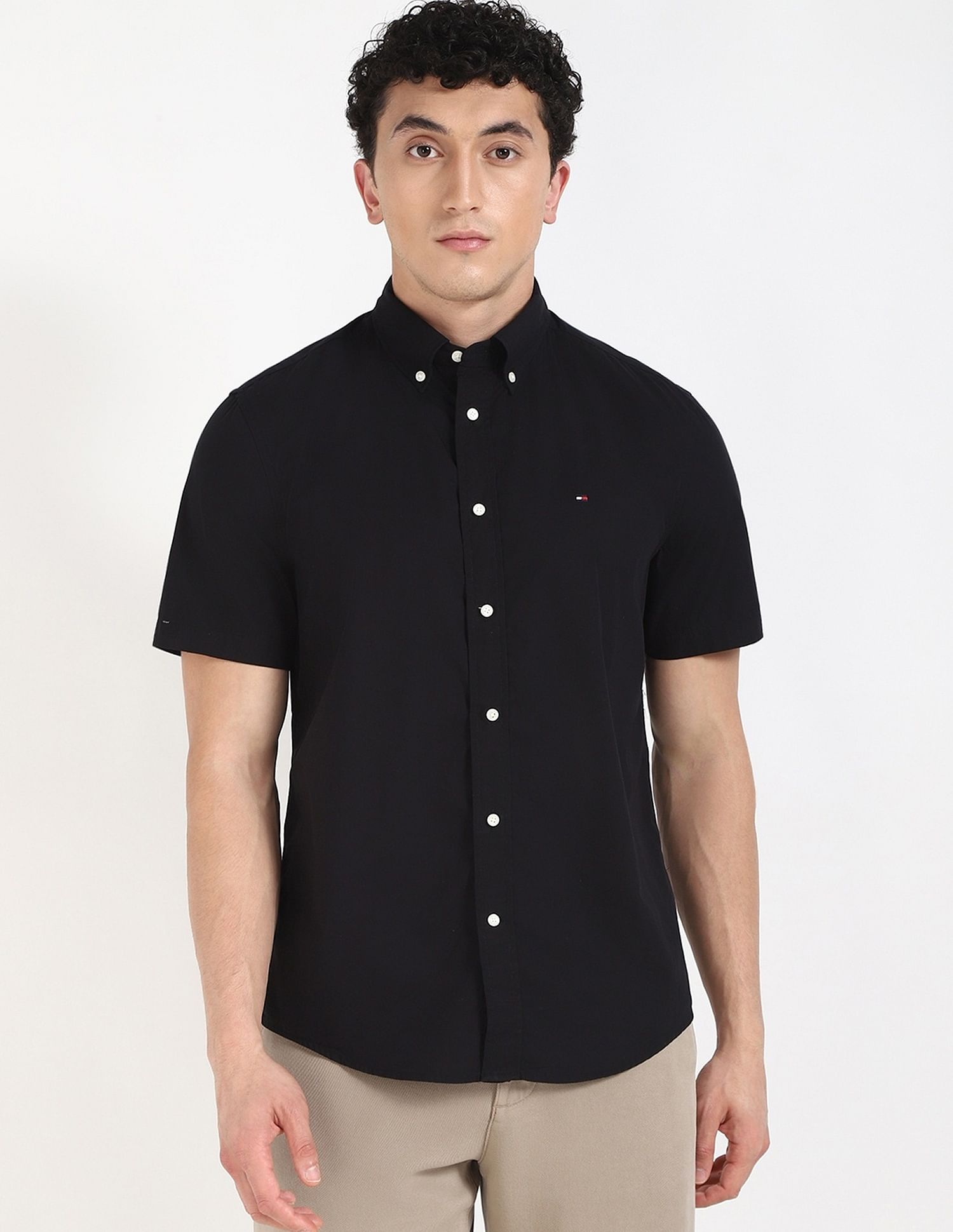 Tommy Hilfiger Solid Regular-Fit Poplin Woven Shirt