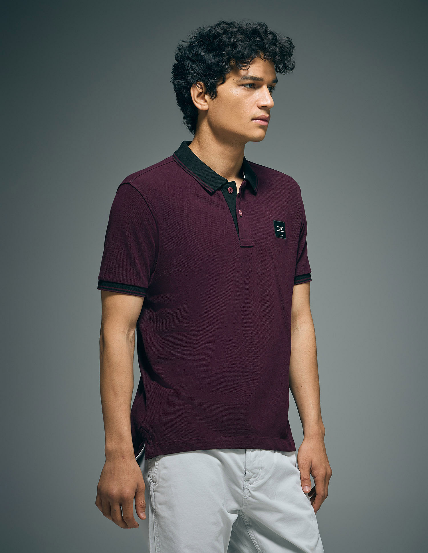 Flying Machine Contrast Collar Cotton Polo Shirt