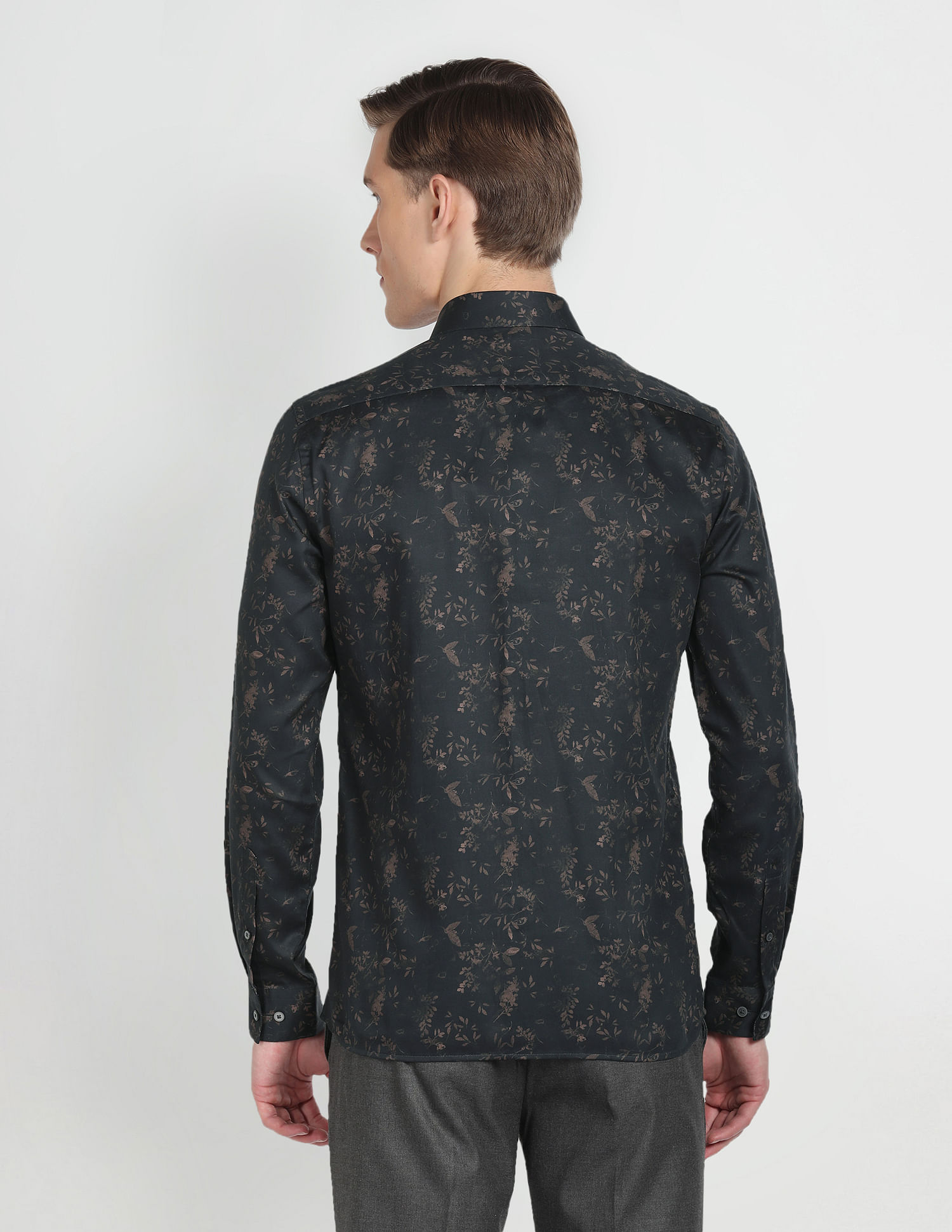 Arrow Newyork Manhattan Slim Fit Cotton Shirt