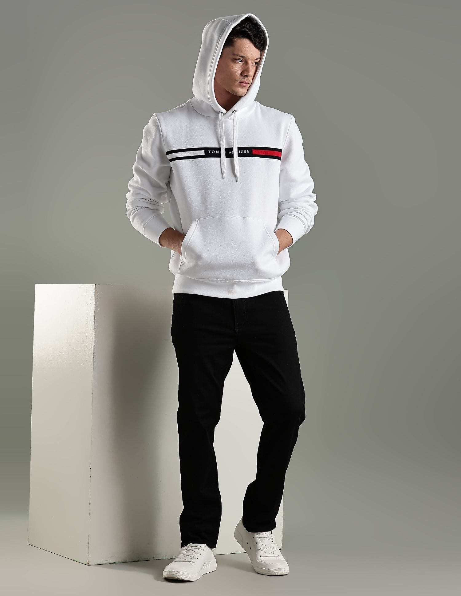 Tommy Hilfiger Embroidered Logo Regular Fit Cotton Sweatshirt