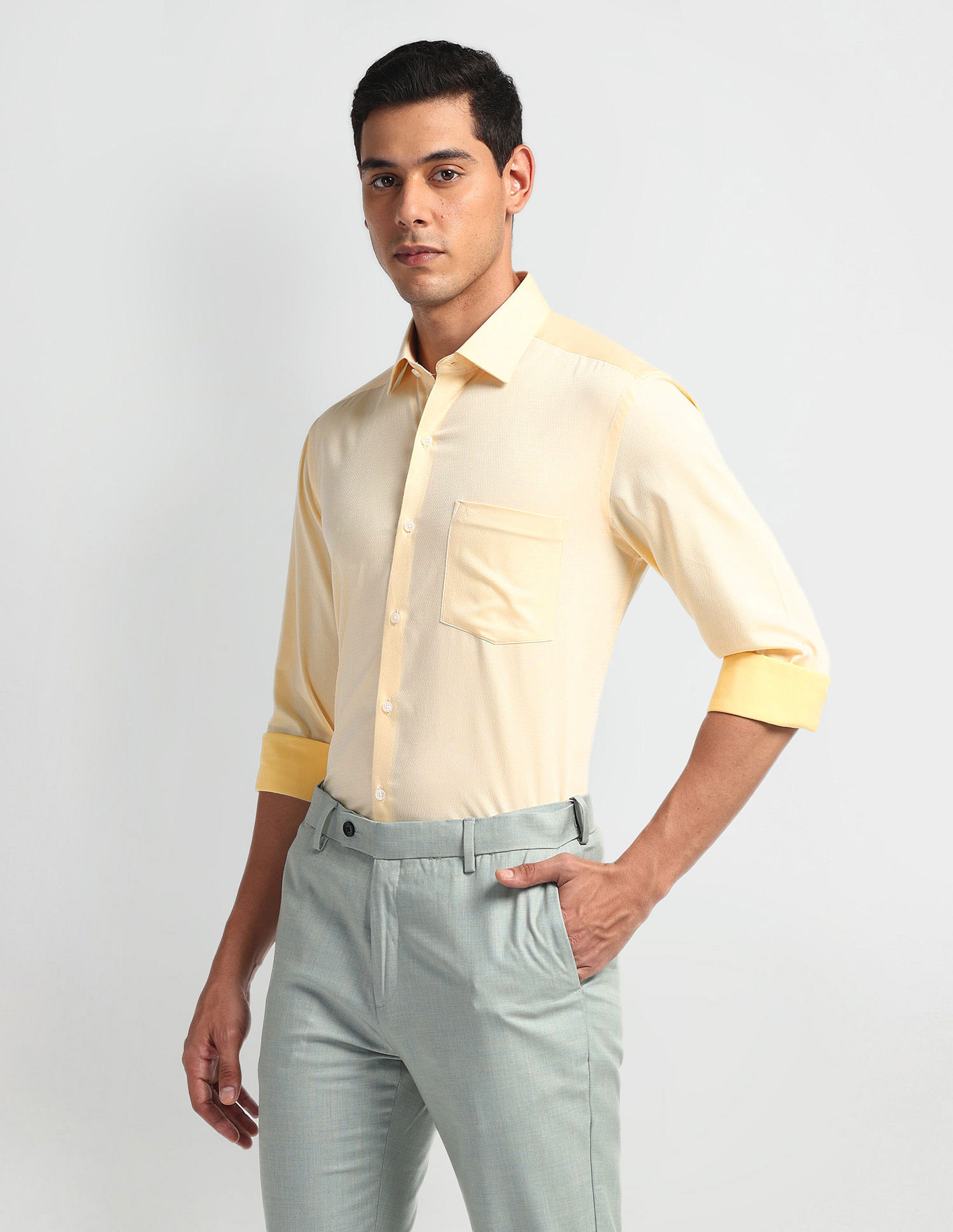 Arrow Geometric Pattern Slim Fit Shirt