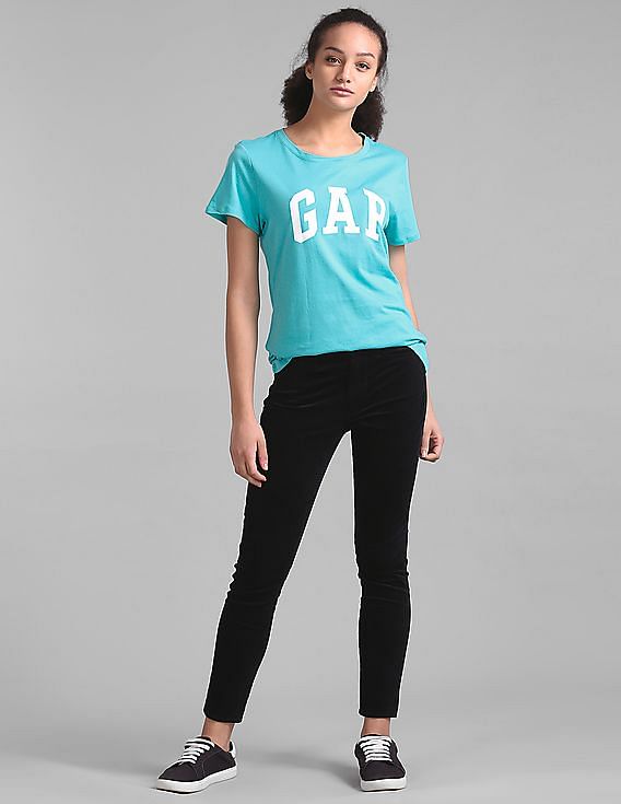 Buy GAP Women Green Logo Short Sleeve Crewneck T-Shirt