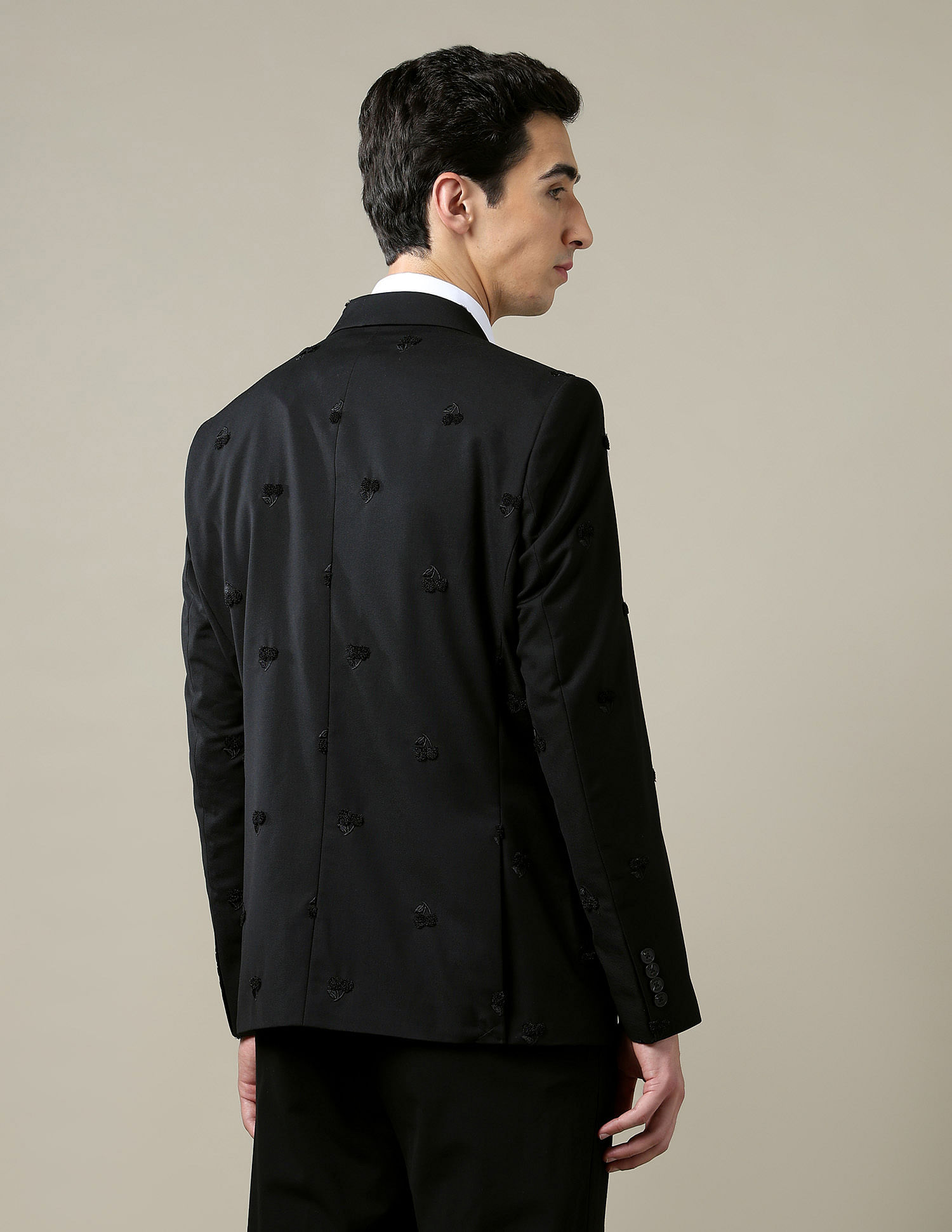 Arrow Embroidered Tailored Fit 1851 Blazer