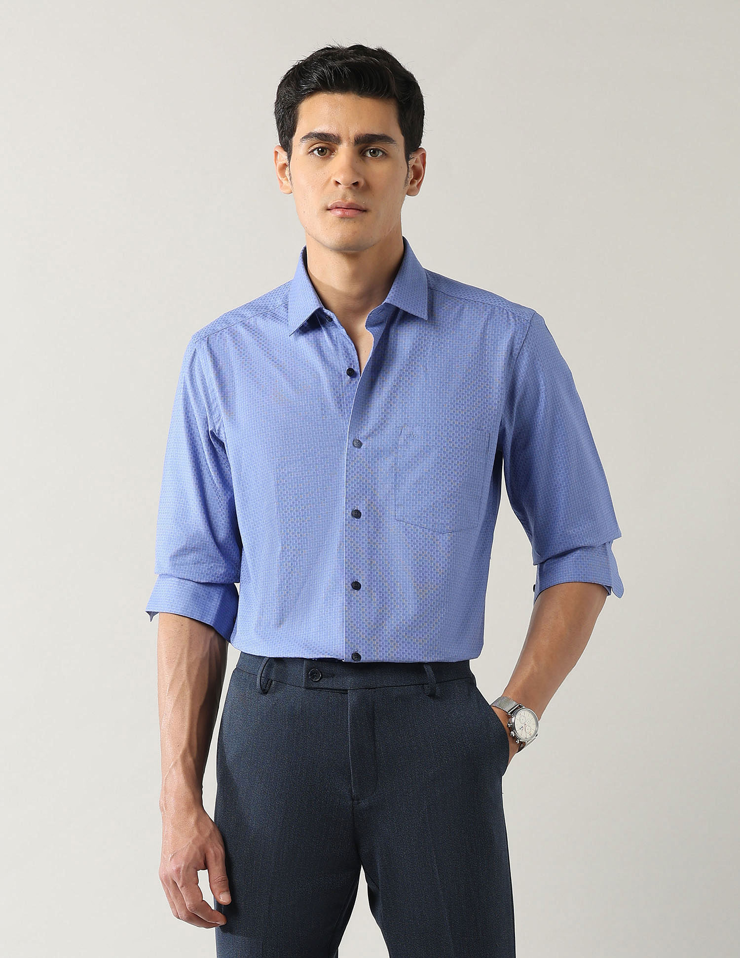 Arrow Textured Manhattan Slim Fit Shirt