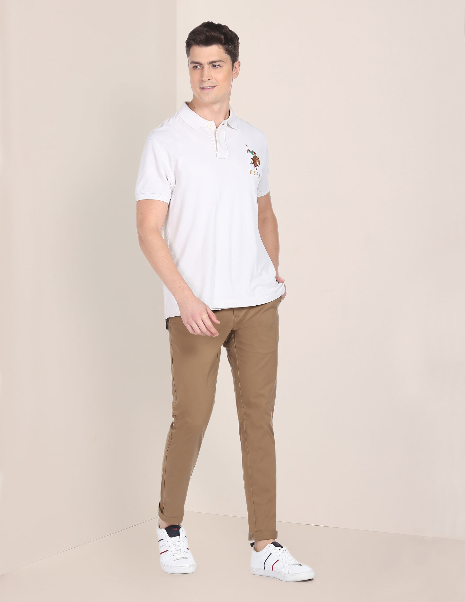Thoughts on the polo shirt with smart trousers combo? : r/OUTFITS
