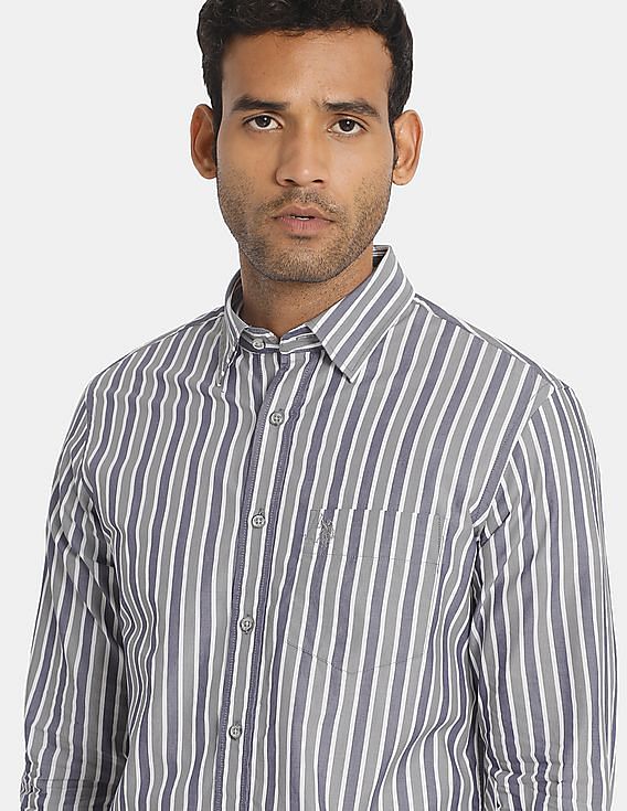 U.S. Polo Assn. Spread Collar Striped Casual Shirt