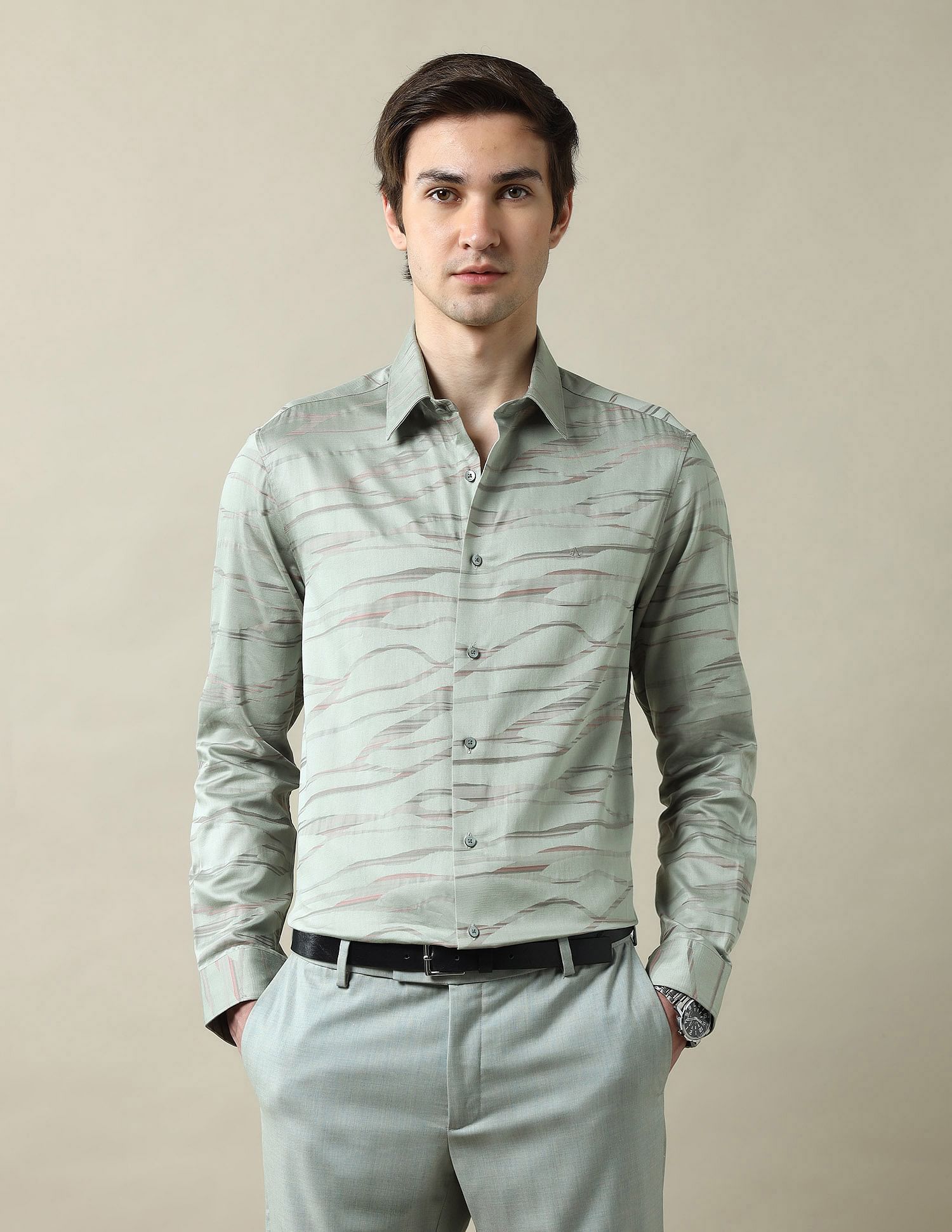 Arrow Tailored Fit Jacquard 1851 Shirt
