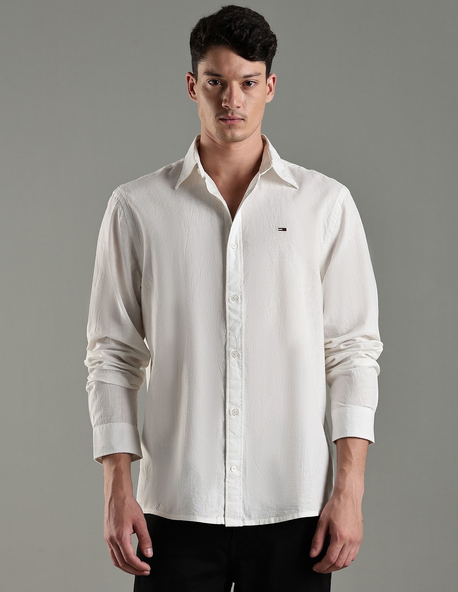 Tommy Hilfiger Solid Regular Fit Cotton Shirt