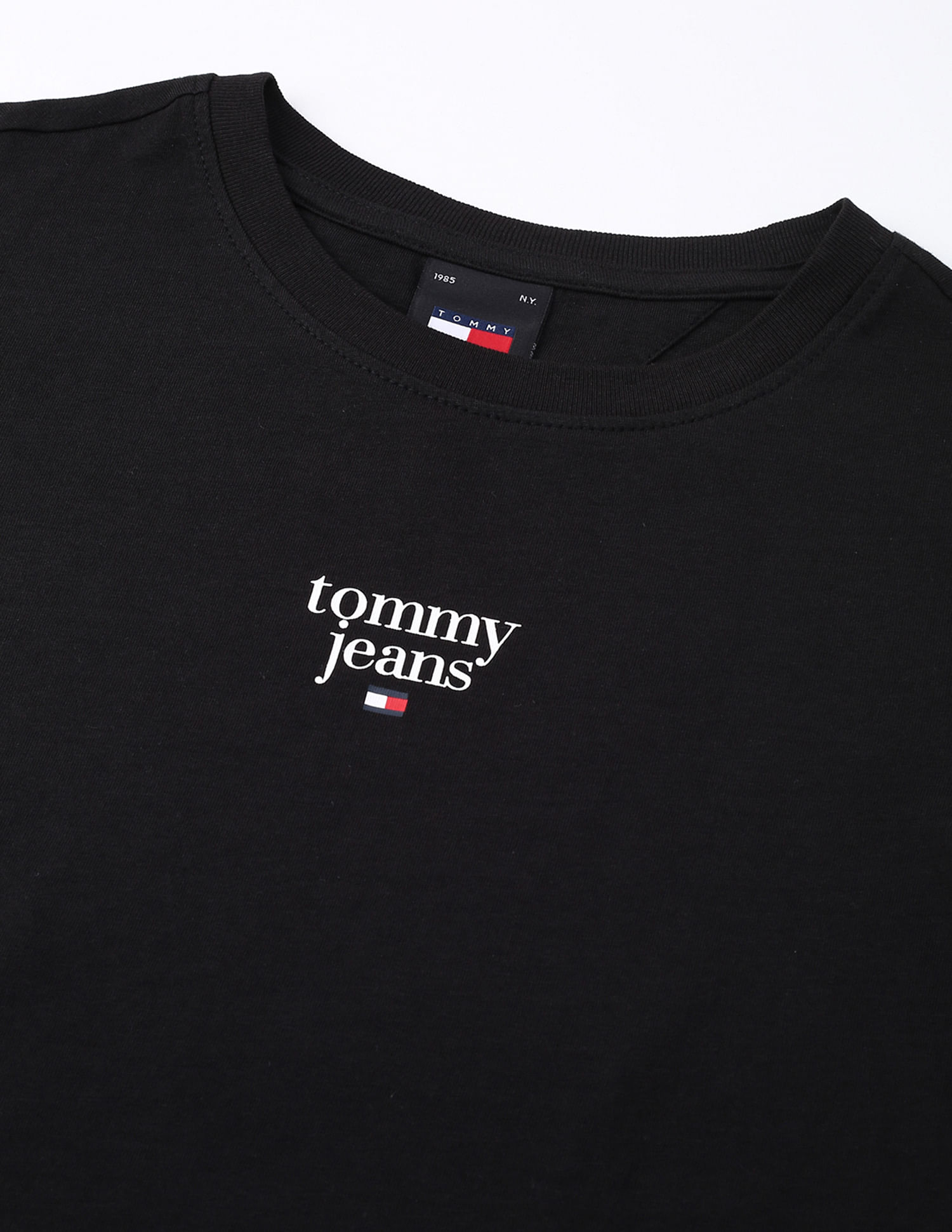 Tommy Hilfiger Essential Logo Short Sleeve T-Shirt