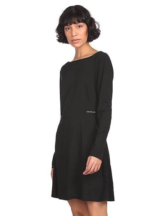 Buy Calvin Klein Women Black Bateau Neck Solid Dress - NNNOW.com