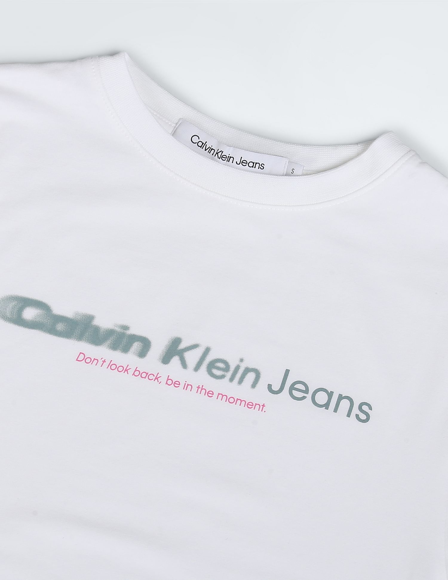 Calvin klein slogan online