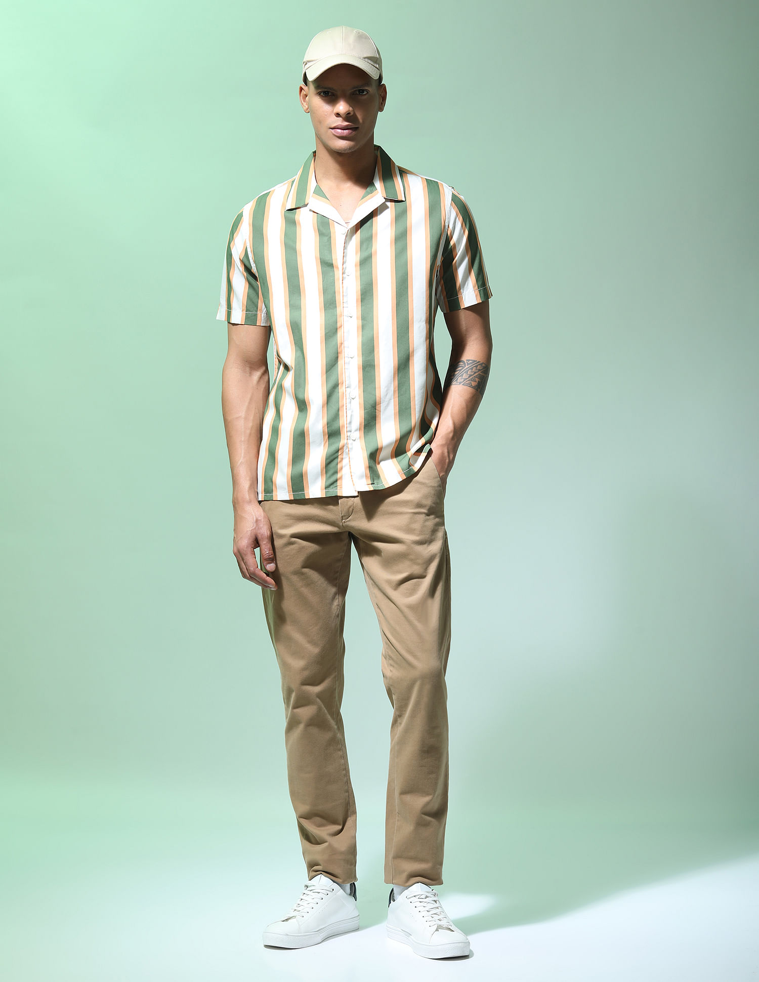 Flying Machine Short Sleeve Vertical Stripe Shirt