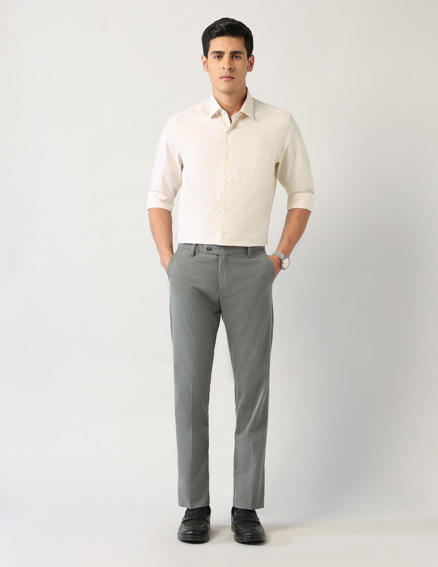 Arrow Manhattan Slim Fit Pure Cotton Shirt