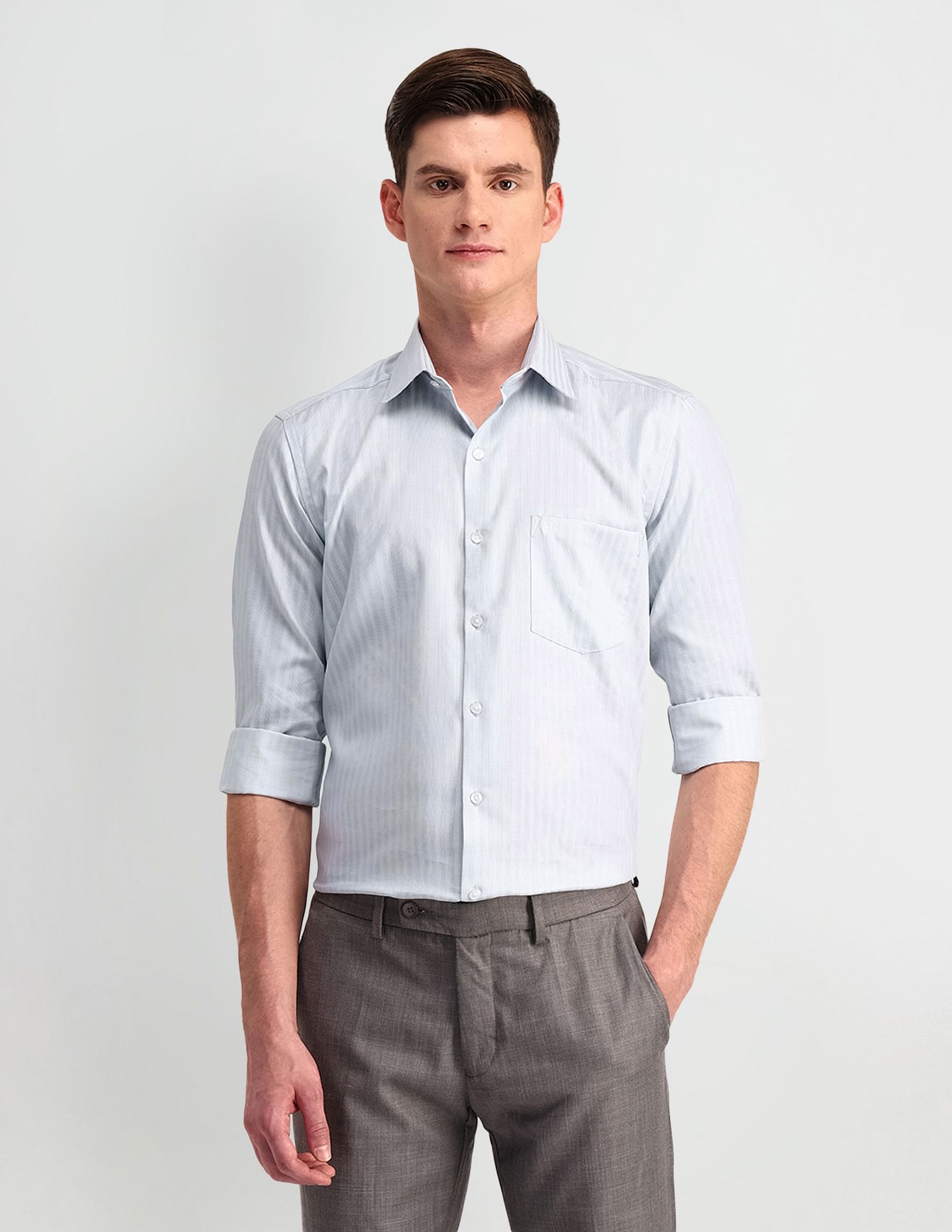 Arrow Manhattan Slim Fit Cotton Shirt