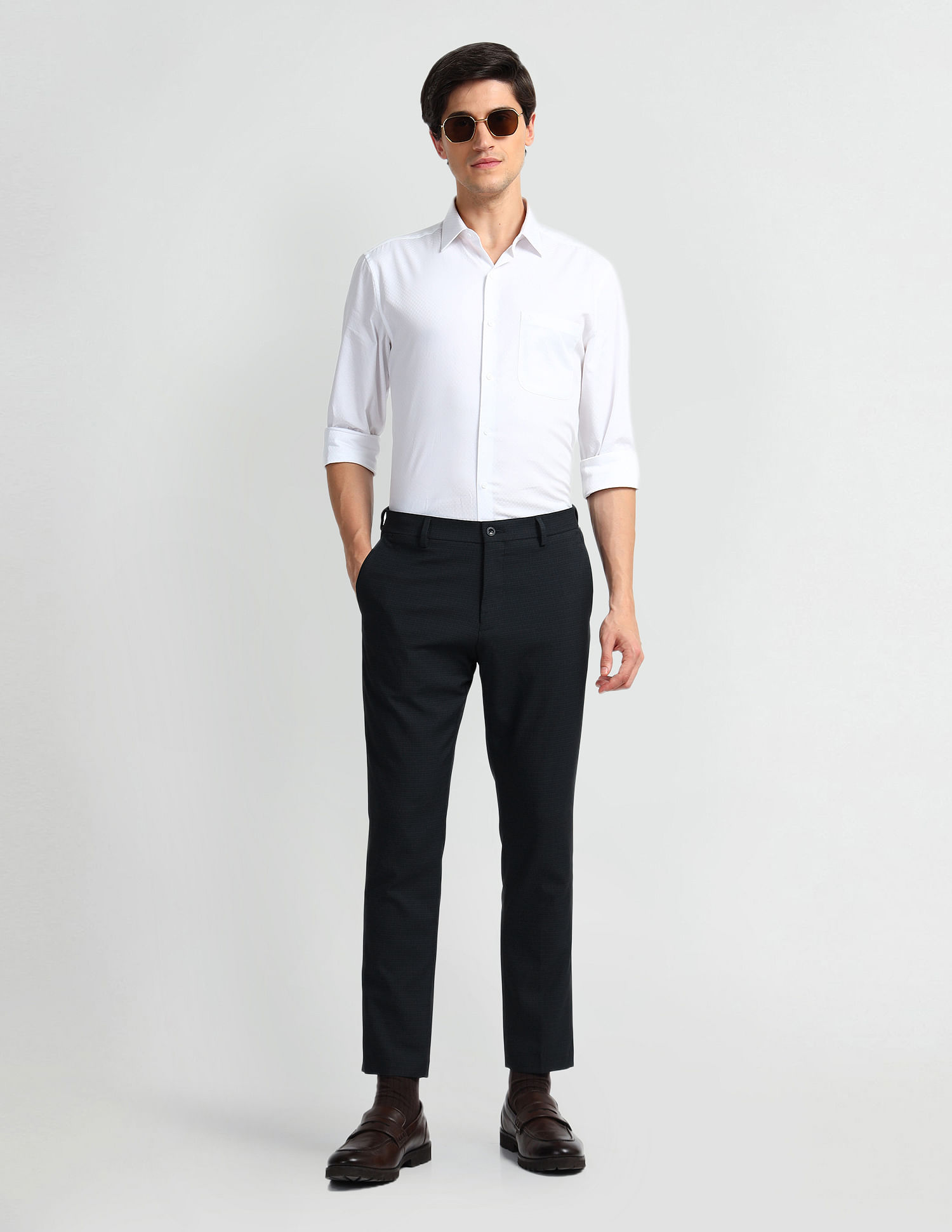 Arrow Newyork Carson Tapered Fit Self Design Trousers
