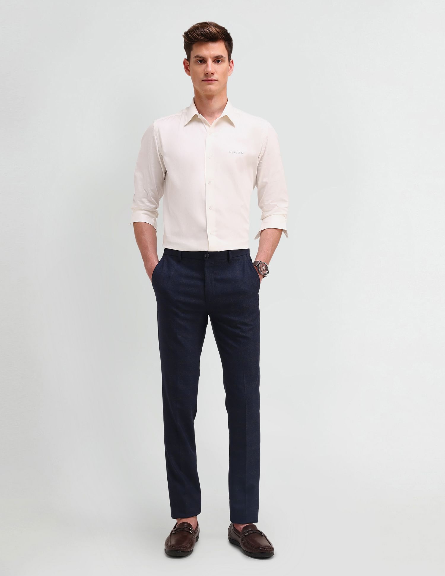 Arrow Newyork Solid Dobby Slim Fit Trousers