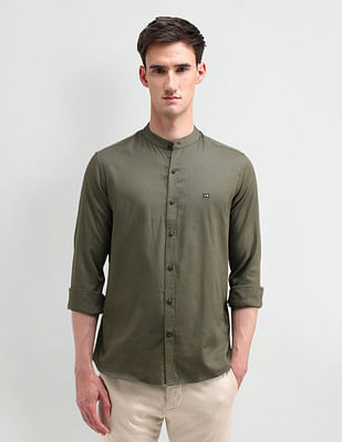 Arrow Sport Manhattan Slim Fit Solid Shirt