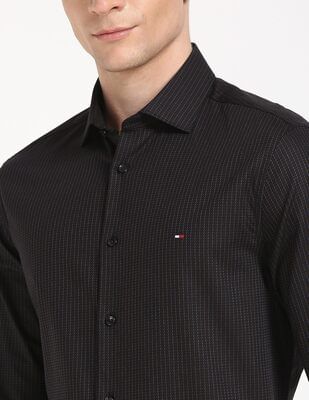 Buy Tommy Hilfiger Striped Slim-Fit Cotton Shirt - NNNOW.com