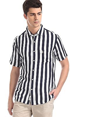 vertical striped polo shirt mens
