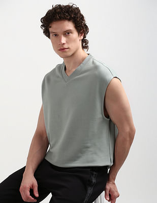 Calvin Klein Comfort Fit Sleeveless Sweatshirt