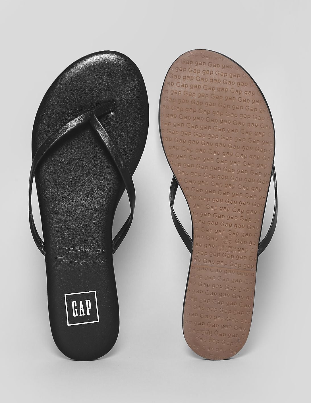 Buy GAP Women Black Leather Flip Flops - NNNOW.com