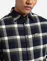 Tommy Hilfiger Slim Fit Solid Shirt