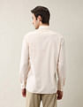 Arrow Textured Manhattan Slim Fit Ceremonial Shirt