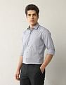 Arrow Textured Manhattan Slim Fit Shirt